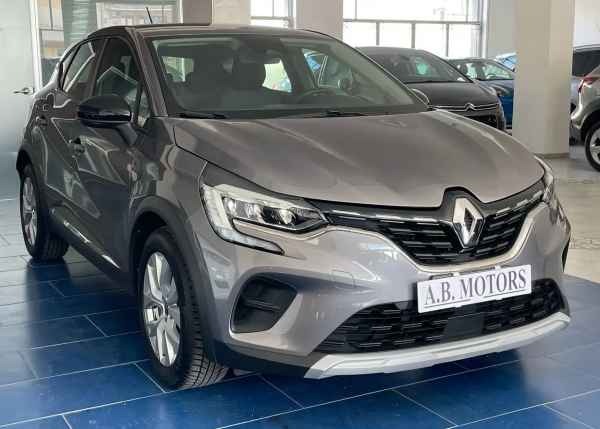 "Renault Captur Captur 1.5 blue dci Business 115cv edc"